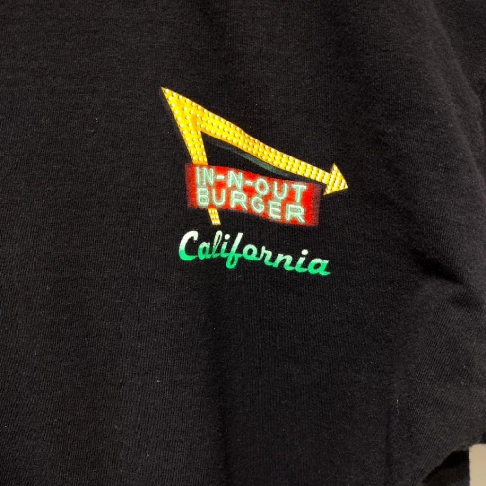 IN-N-OUT Burger California T-shirt Size Large